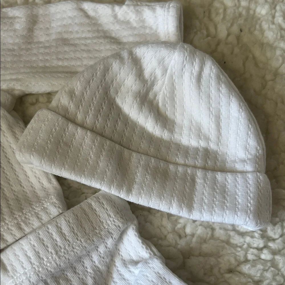 Gerber White Ribbed Kids Matching Set - Picture 3 of 3
